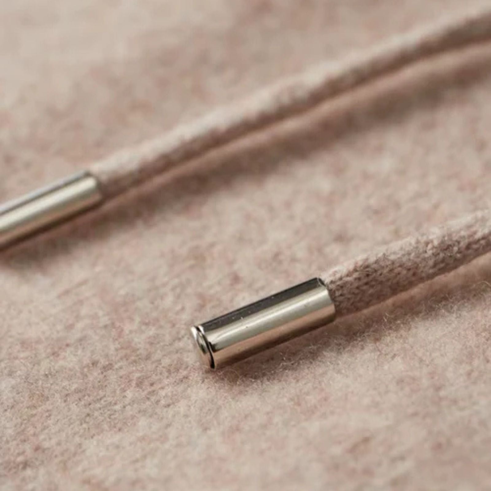 The Geneva Merino Wool Savro Set