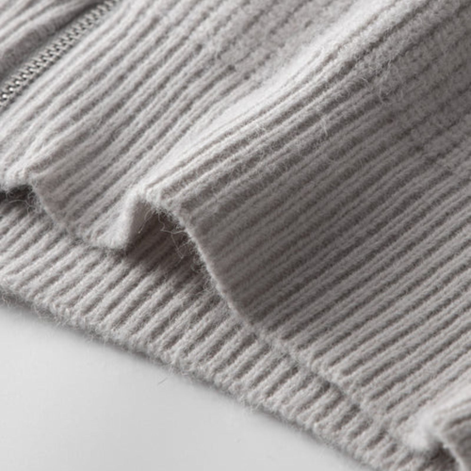 Men’s Wool Zipper Vest | Knit Fabric